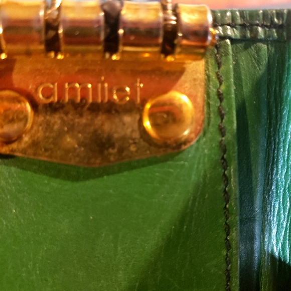 Authentic Louis Vuitton Green Epi Leather Multicles 4 Ring Key Holder - Picture 4 of 4